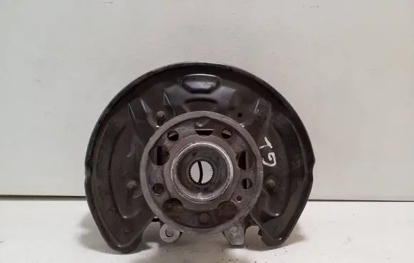 Mercedes-Benz EQC Rear wheel hub A2133572500