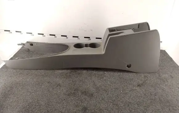 Volkswagen Caddy Center console 1T0863679