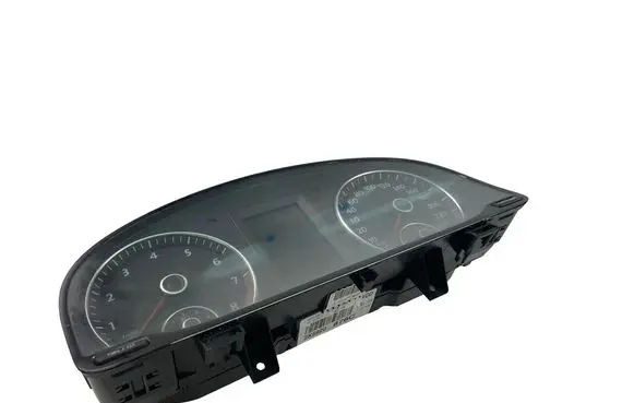 Volkswagen Caddy Speedometer (instrument cluster) 2K5920876C