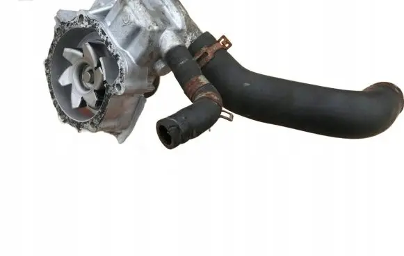 Subaru Impreza III Water pump
