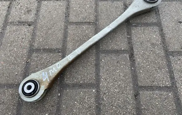 Audi Q7 4M Rear control arm 4M0501530Q