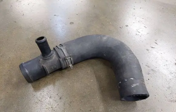 Jeep Compass Coolant pipe/hose 