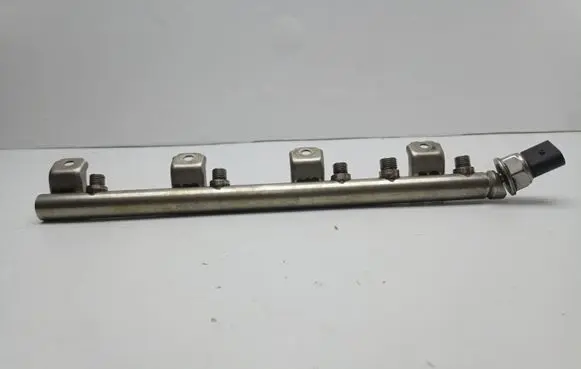 BMW 7 F01 F02 F03 F04 Fuel main line pipe 753731905 7547599