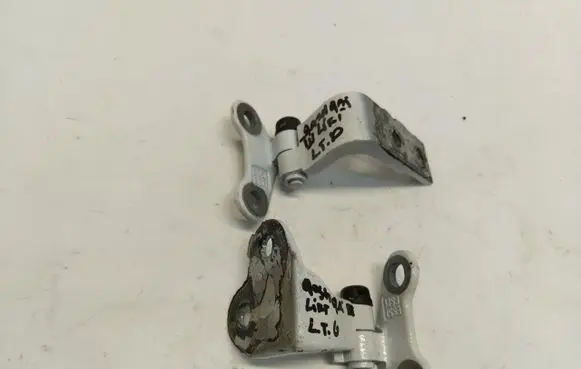 Nissan Qashqai J12 Rear door hinge set NISQASZaw891023