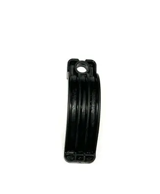 BMW X6 F16 Fuel filter bracket/mount holder 70312332