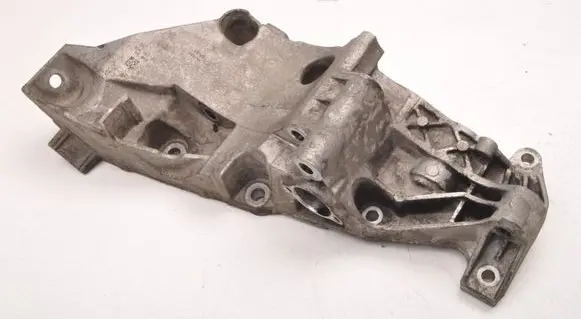 BMW 1 F20 F21 Generator/alternator bracket 7644804