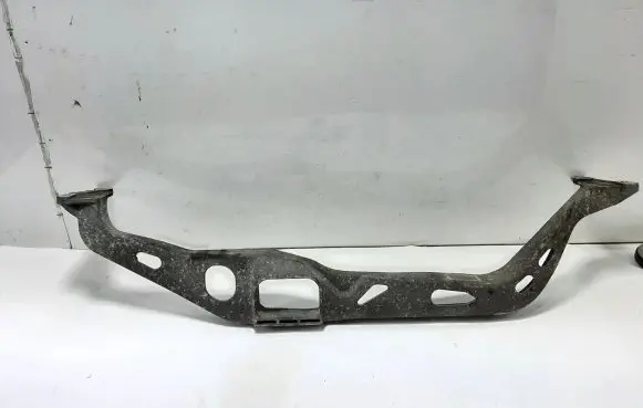Audi A6 S6 C7 4G Other engine bay part 8K0199521K