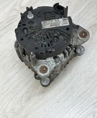 Volkswagen Caddy Generator/alternator 06F903023C 2542695G 108150065