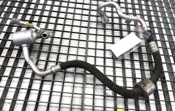 Fiat Tipo Air conditioning (A/C) pipe/hose 51986984