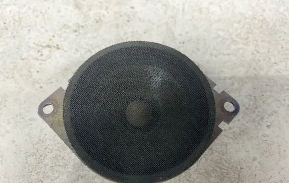 Dodge Caliber Panel speaker P05091017AA