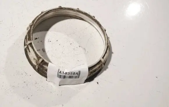 Fiat Doblo In tank fuel pump screw locking ring/nut 