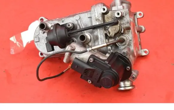 Audi A4 S4 B8 8K EGR valve cooler 701106380