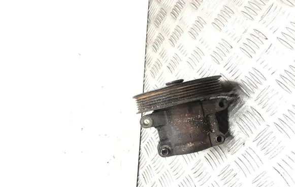 Ford Mondeo Mk III Power steering pump