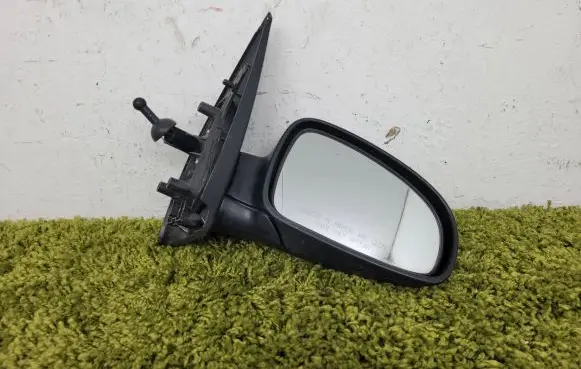 Chevrolet Kalos Manual wing mirror E4012185
