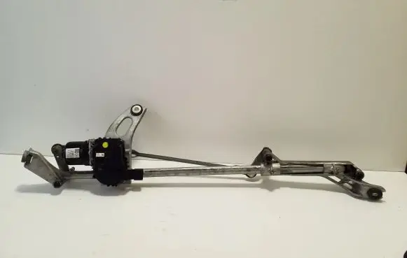 Mercedes-Benz EQB Front wiper linkage and motor A2478201201 A2479061502 W173764