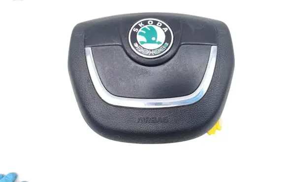 Skoda Octavia Mk2 (1Z) Steering wheel airbag 1Z0880201AH