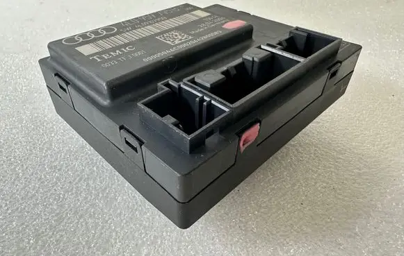 Audi Q7 4L Door control unit/module 4L0959795B 4L0910795B 0033TFJ0001