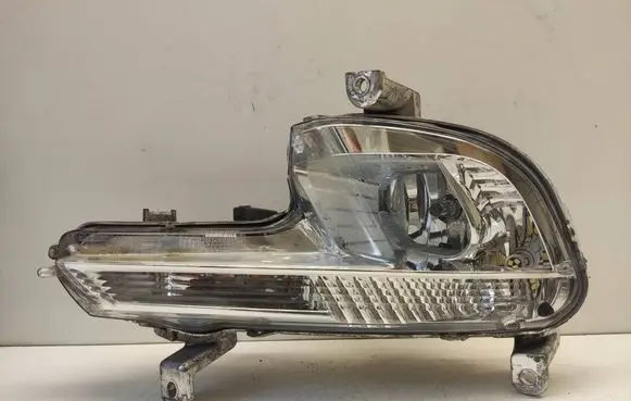 Peugeot 508 Front fog light 9670476180 46900112 05900112000120054