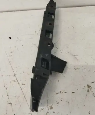 BMW 5 E60 E61 Front bumper mounting bracket 7033706 11460915