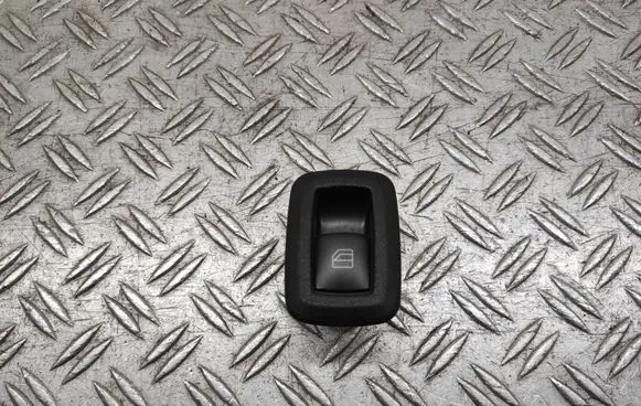 Mercedes-Benz B W245 Electric window control switch A2518200510 03128150 9051679300