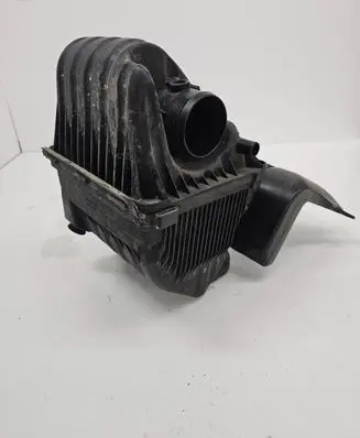 Chrysler Sebring (JS) Air filter box 02471733 04891701AE