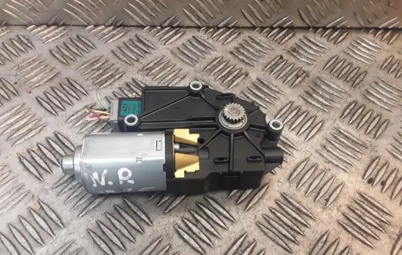 Nissan Pathfinder R51 Sunroof control unit/module 91205EB31A