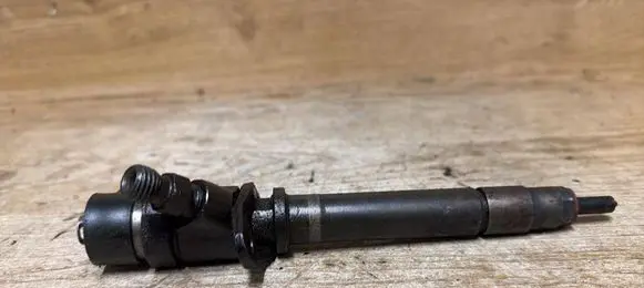 Volvo XC90 Fuel injector 0445110078