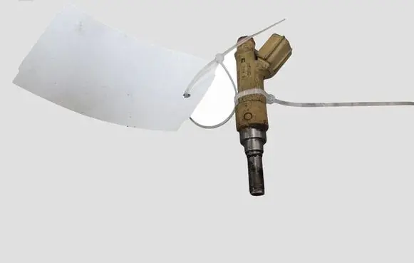 Toyota Prius+ (ZVW40) Fuel injector 232500T030