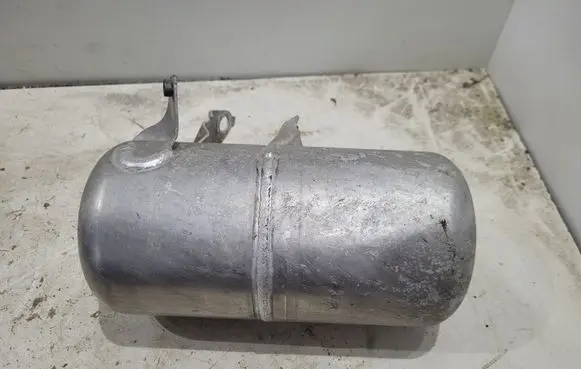 Mercedes-Benz GLC X253 C253 Air suspension tank/reservoir A2133200015