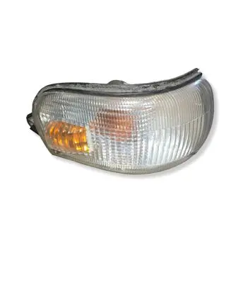 Hyundai H-100 Front indicator light 92302434