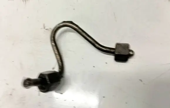 Ford S-MAX Fuel line pipe 