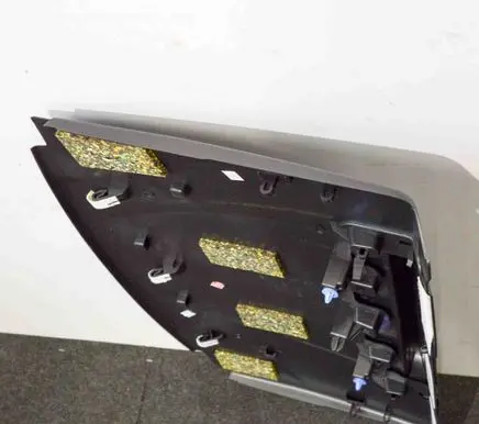 Parcel shelf