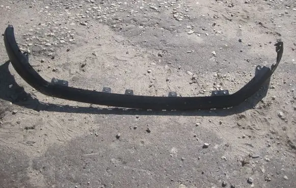 Peugeot 2008 II Front bumper lip 9828077580