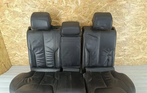 Rear seat