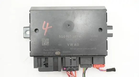 Volkswagen Golf VII Tow bar trailer control unit/module 5Q0907383M