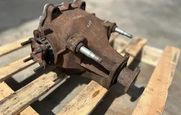 Jaguar XK8 - XKR Rear differential 3061 NJF5700AA