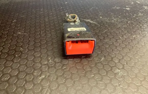 Ford S-MAX Rear seatbelt buckle 33031158 1B13406 6G9N60045ED