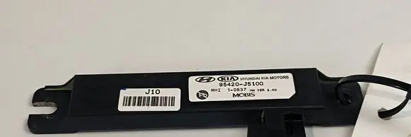 KIA Stinger Aerial antenna amplifier 95420J5100