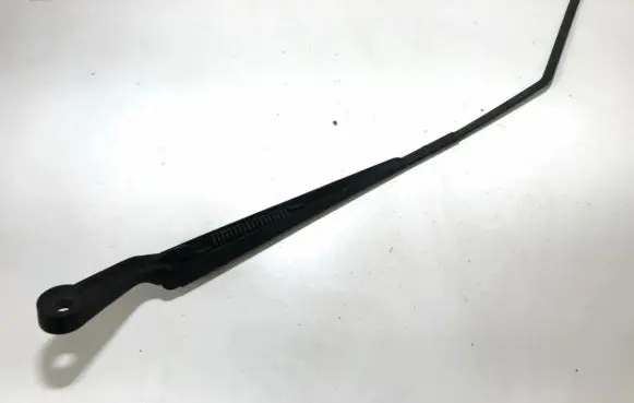 Subaru Outback Front wiper blade arm