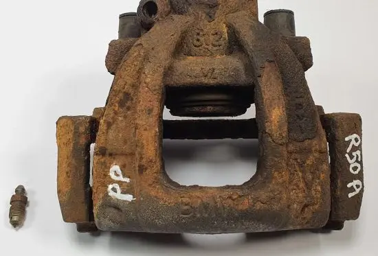 Mini One - Cooper R50 - 53 Front brake caliper