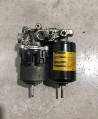Toyota Prius (XW30) ABS Pump 4707047050 303077218