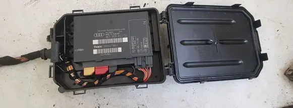 Audi A4 S4 B7 8E 8H Comfort/convenience module 8E0959433CD