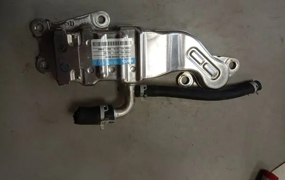 Toyota Sienna XL40 IV EGR valve cooler 25680F0030 ACP154731 C2160311990
