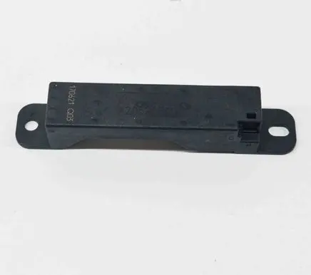 Mercedes-Benz A W176 Keyless system antenna A2059053005