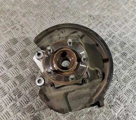 Ford Mustang VI Rear wheel hub