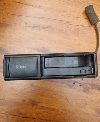 Audi A6 S6 C5 4B CD/DVD changer FA05735
