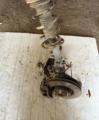 KIA Sportage Front wheel hub spindle knuckle