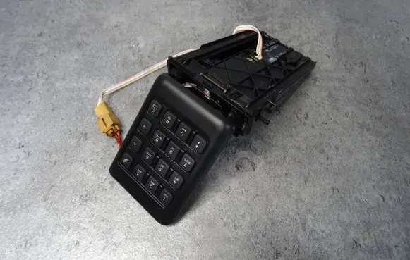 Volkswagen PASSAT CC Phone keyboard 3C1858711 3C1.858.711
