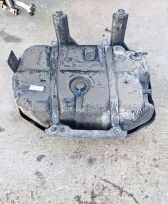 BMW X3 G01 AdBlue liquid reservoir TWK3J049430084