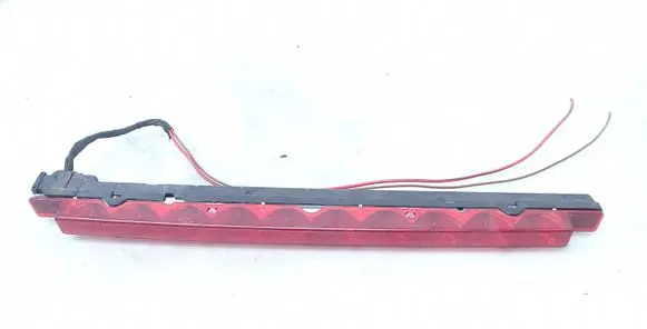 Audi A6 S6 C5 4B Third/center stoplight 4B0945097